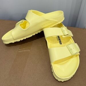 Birkenstock Yellow Sandals 💛